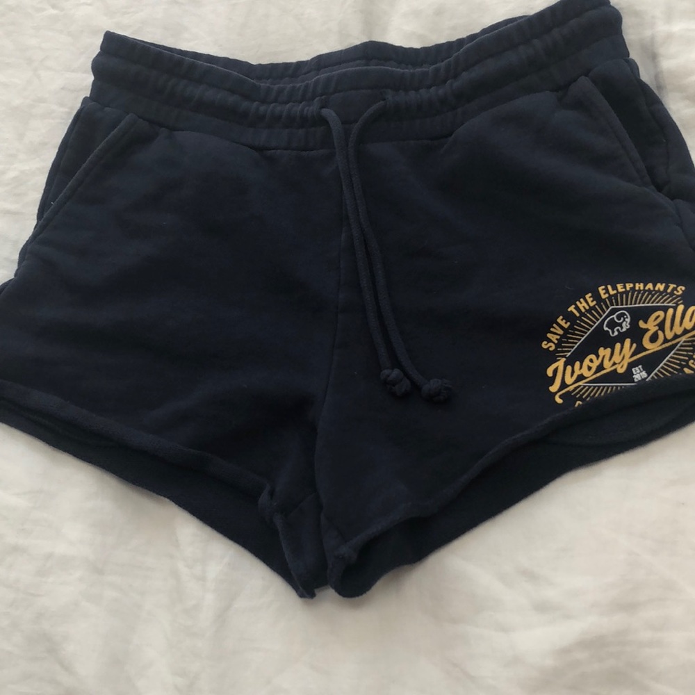 NWOT navy sweat shorts with pockets